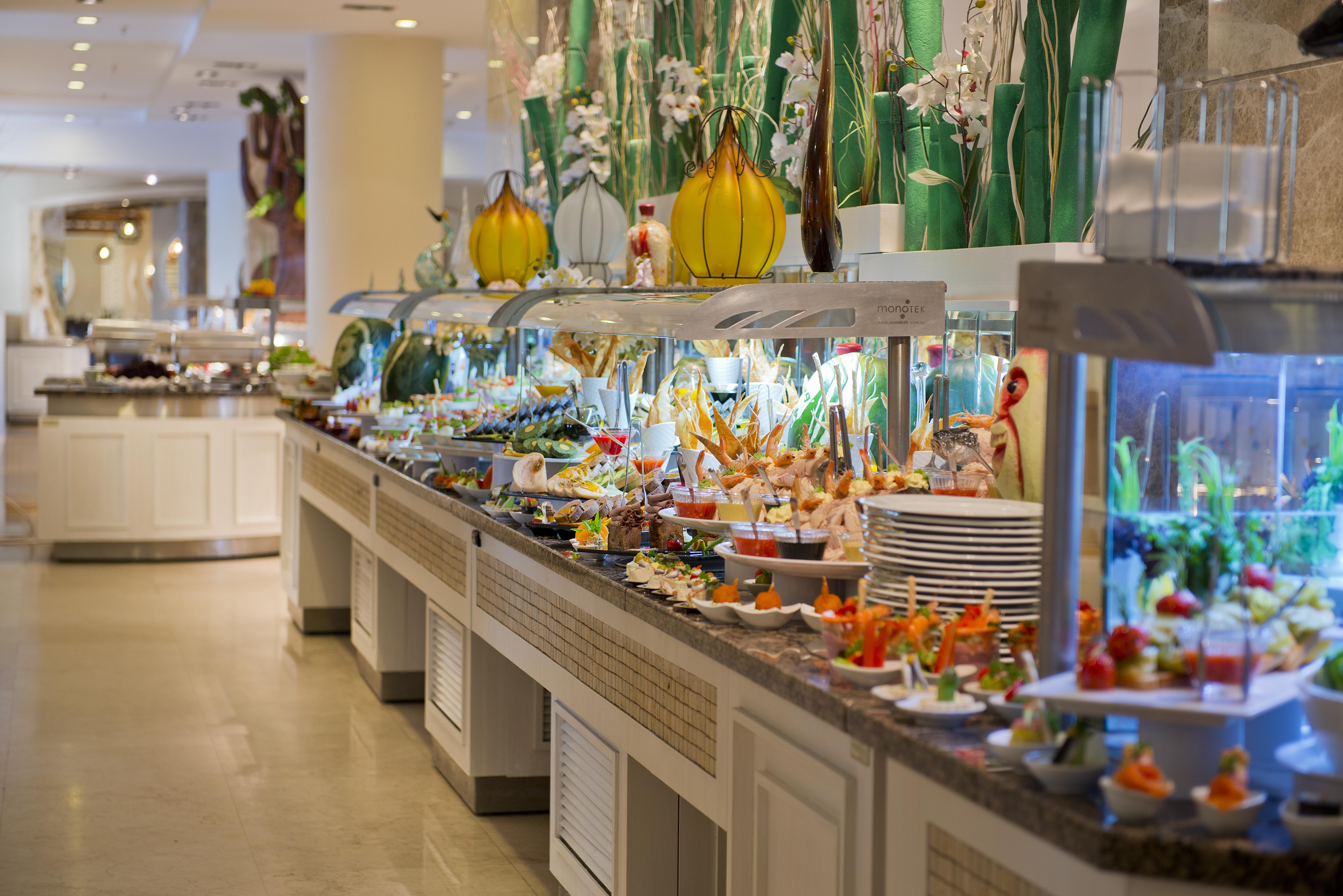 Sentido Kamelya Fulya Hotel & Aqua 코라클리 외부 사진 A salad bar